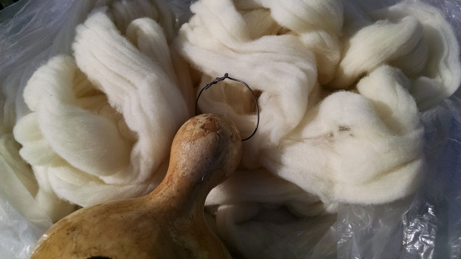 alpacatrax-cormo-wide-pencil-roving